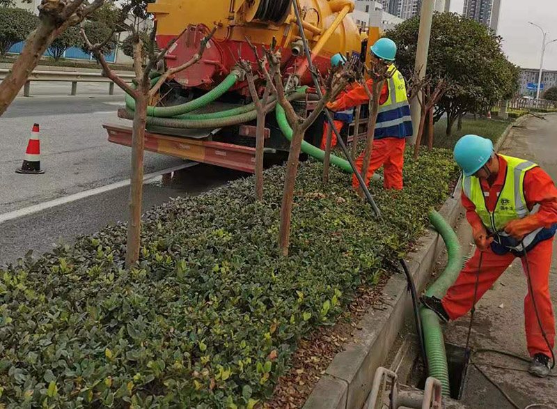 博厚镇市政管道清淤